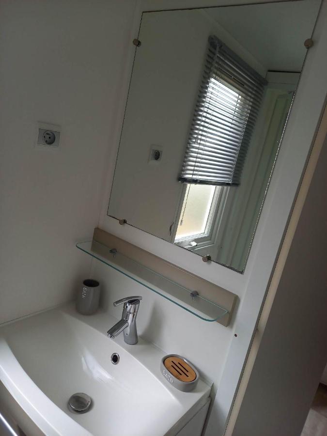 Mobilhome 6 Pers Avec Clim Saint-Georges-de-Didonne Esterno foto